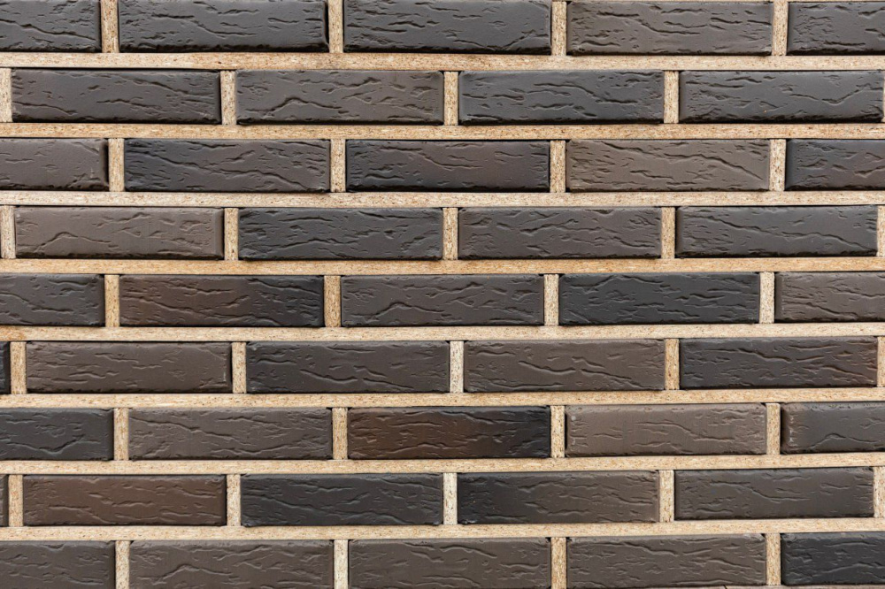 Кирпич облицовочный Нева одинарный Горизонтальный Руст РФ М200 VOLGABRICK – 1