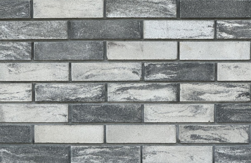 Кирпич гиперпрессованный одинарный Серый Обсидиан гладкий СПК – 1