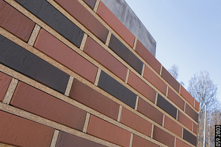 Кирпич облицовочный Нева евро Вертикальный Руст М200 VOLGABRICK – 7