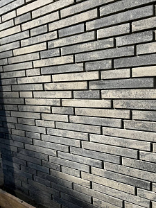 Кирпич гиперпрессованный ригельный Серый Обсидиан гладкий СПК – 11