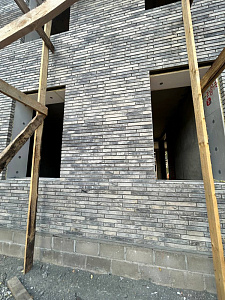 Кирпич гиперпрессованный ригельный Серый Обсидиан гладкий СПК – 8