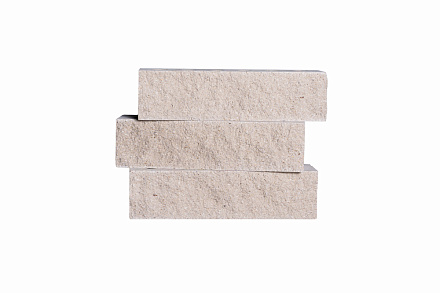 Кирпич гиперпрессованный одинарный Белый Кварц рустированный ложок СПК – 2