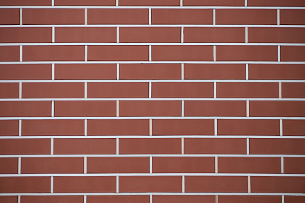 Кирпич облицовочный бордо полуторный гладкий М-150 Керма – 2