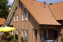 Плитка фасадная клинкерная Feldhaus Klinker R440NF14 Carmesi senso рельефная, 240x71x14  – 2 Плитка фасадная клинкерная Feldhaus Klinker R440NF14 Carmesi senso рельефная, 240x71x14  – 2