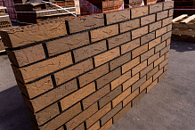 Кирпич облицовочный Мотив евро Коралл М-175 Красная Гвардия – 4