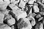 Щебень известняковый фр.40-70 по 25 кг  – 1